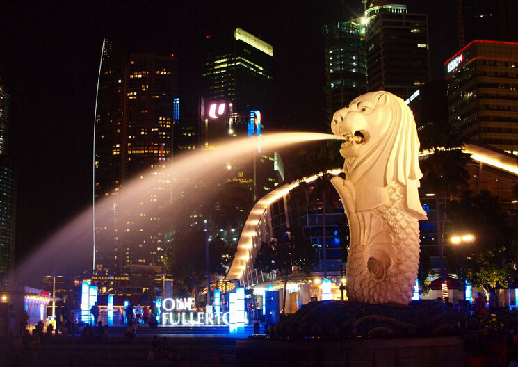 獅頭魚(yú)尾像噴泉