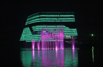 慈溪市文化商務(wù)區燈光水舞秀